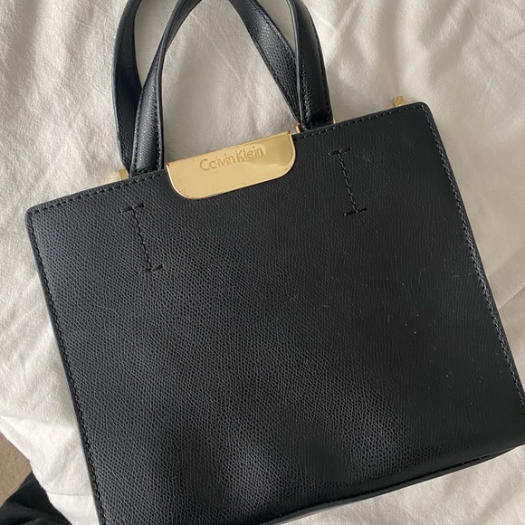 Calvin Klein handbag - Picture 1 of 6